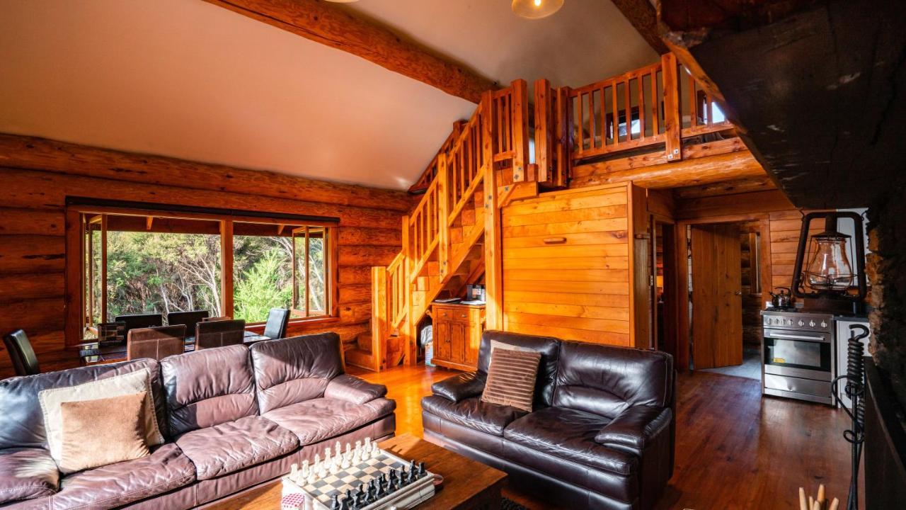 Cascade Creek Retreat - Near Dunedin Milton Exterior photo